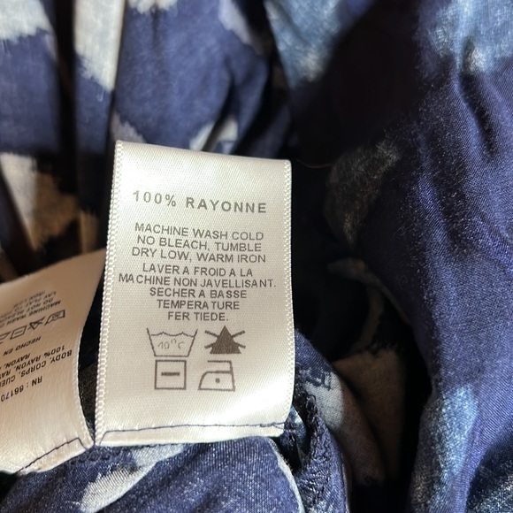 Anthropologie Velvet by Graham & Spencer Blue Cady Jumpsuit Size Medium - Picture 13 of 14